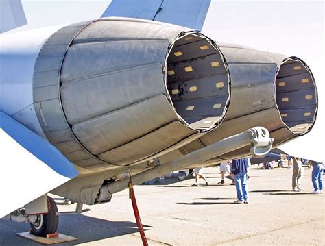 F/A-18 Hornet engines